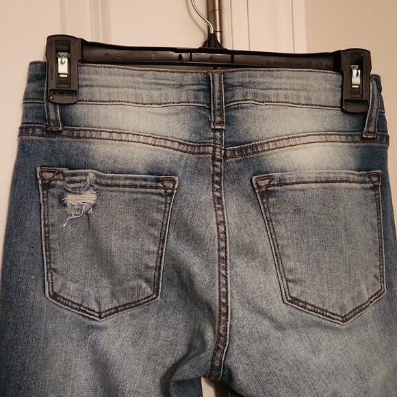 Kancan Women's Distressed Skinny Jeans Light Wash Size 26 - Picture 7 of 8